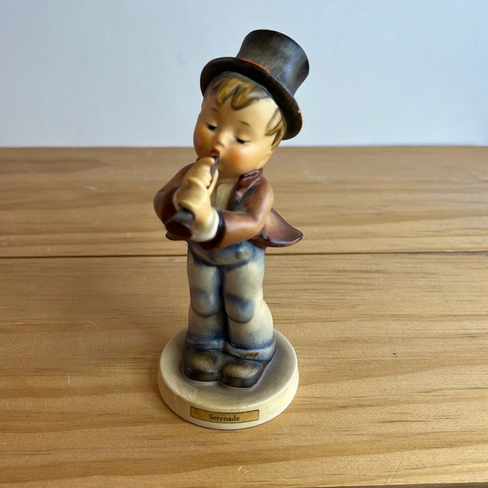 Vintage Hummel Goebel Large 1957 “Serenade” # 85/0 TMK-3